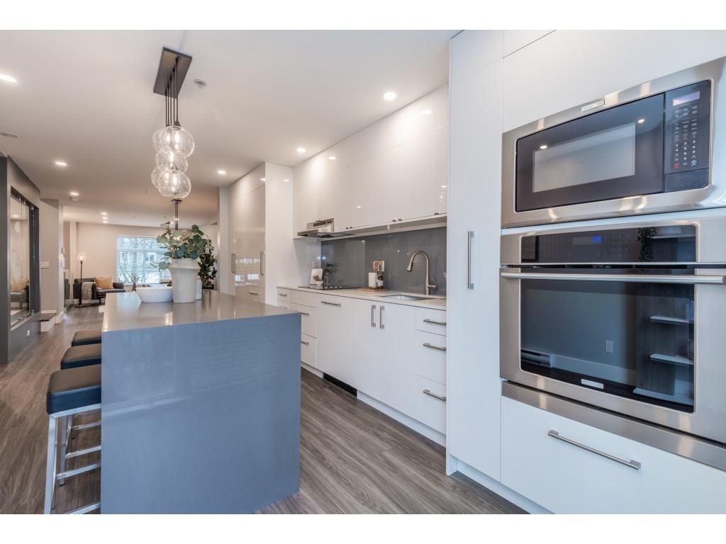 3 15833 26 AVENUE, Surrey