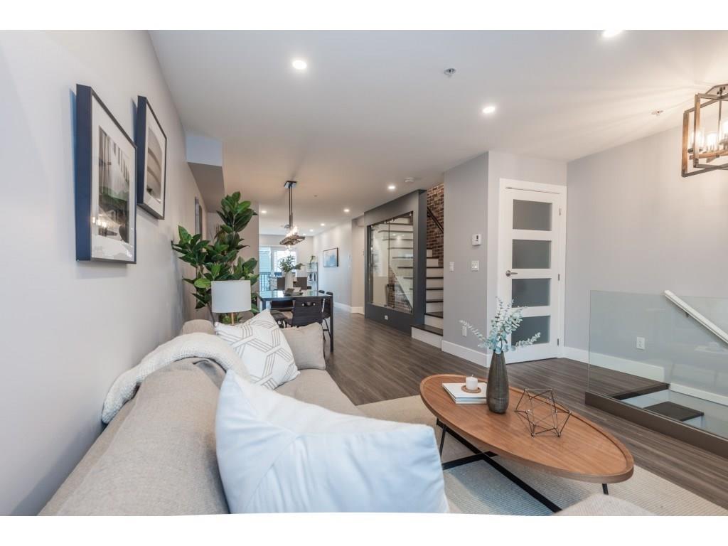 3 15833 26 AVENUE, Surrey