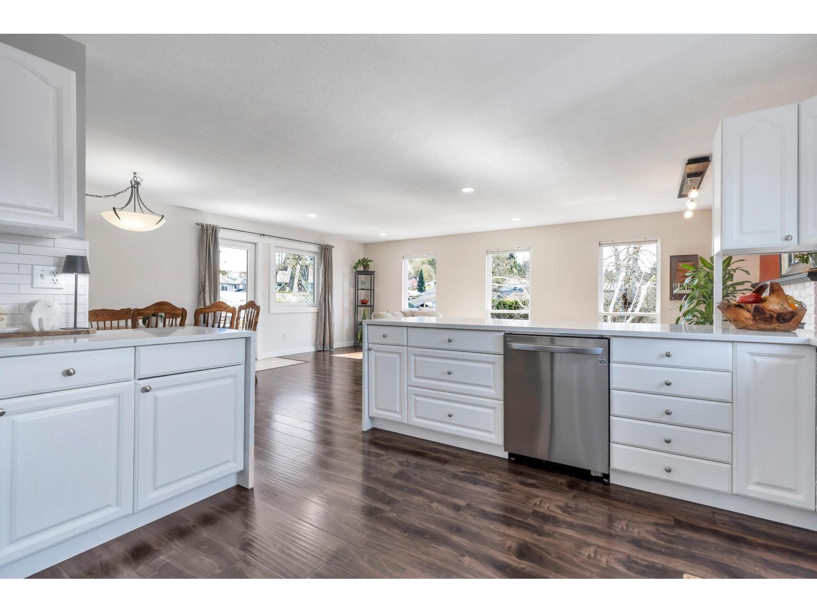 21720 50 AVENUE, Langley