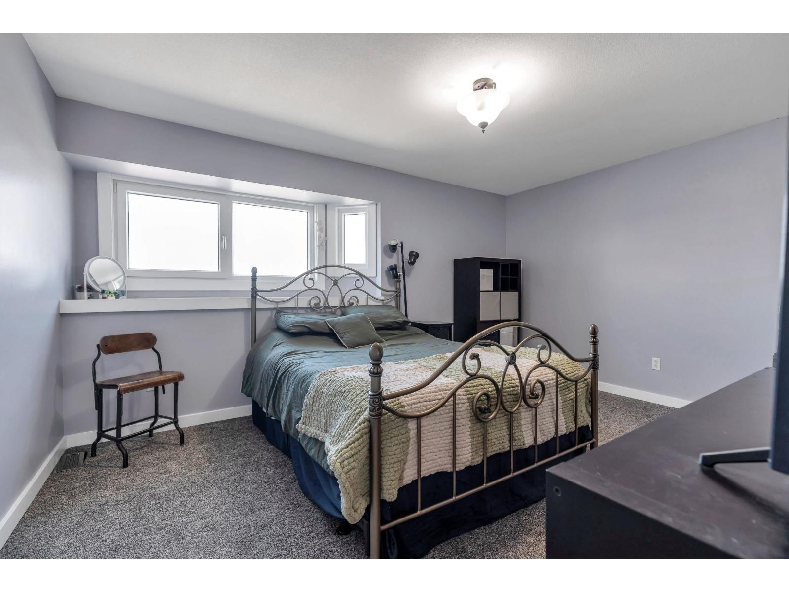 21720 50 AVENUE, Langley