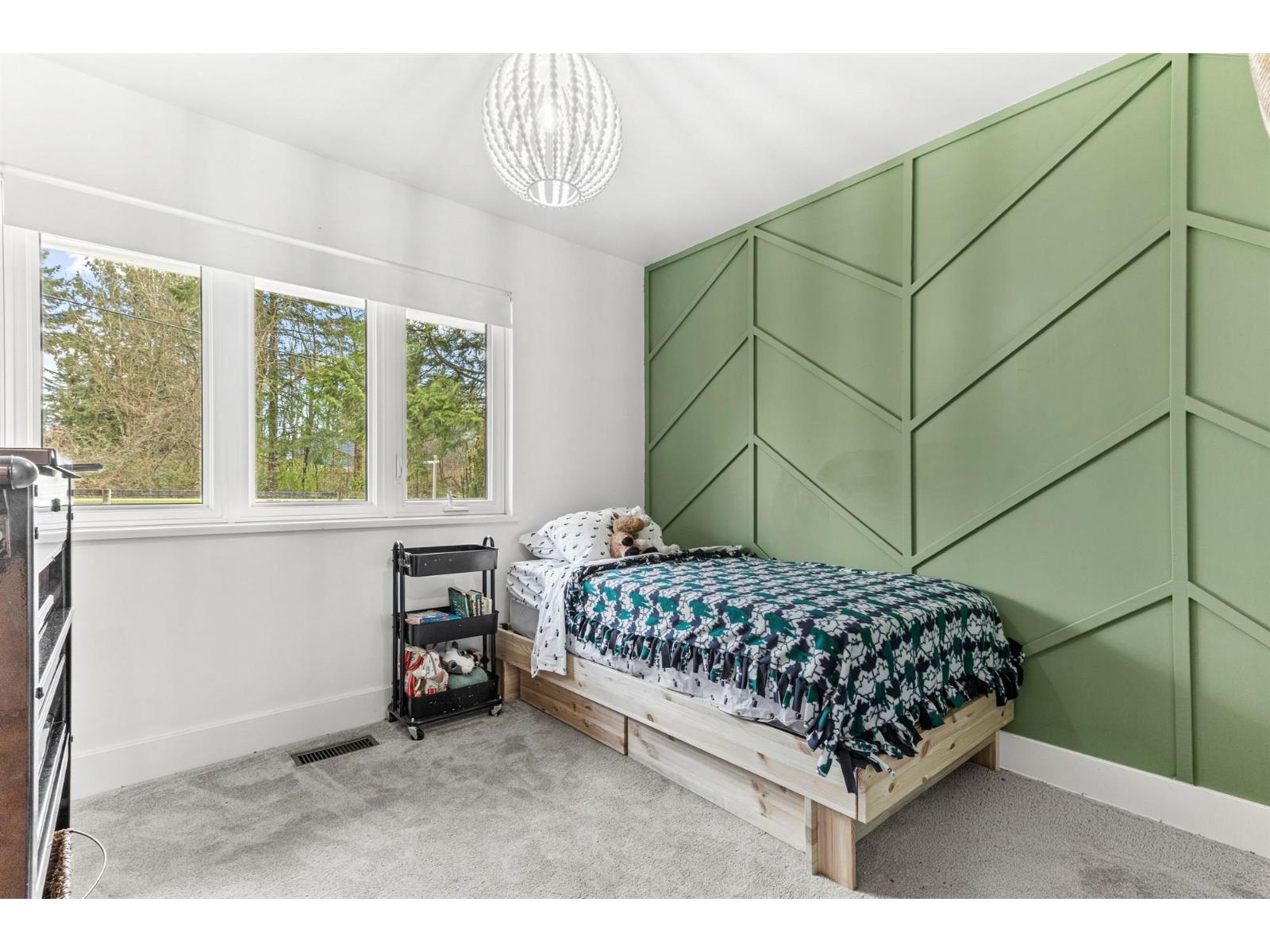 7025 HESSLEA CRESCENT, Abbotsford