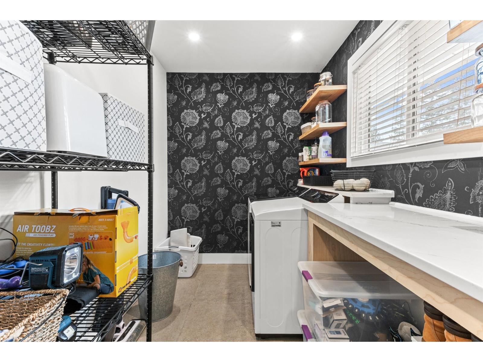 7025 HESSLEA CRESCENT, Abbotsford