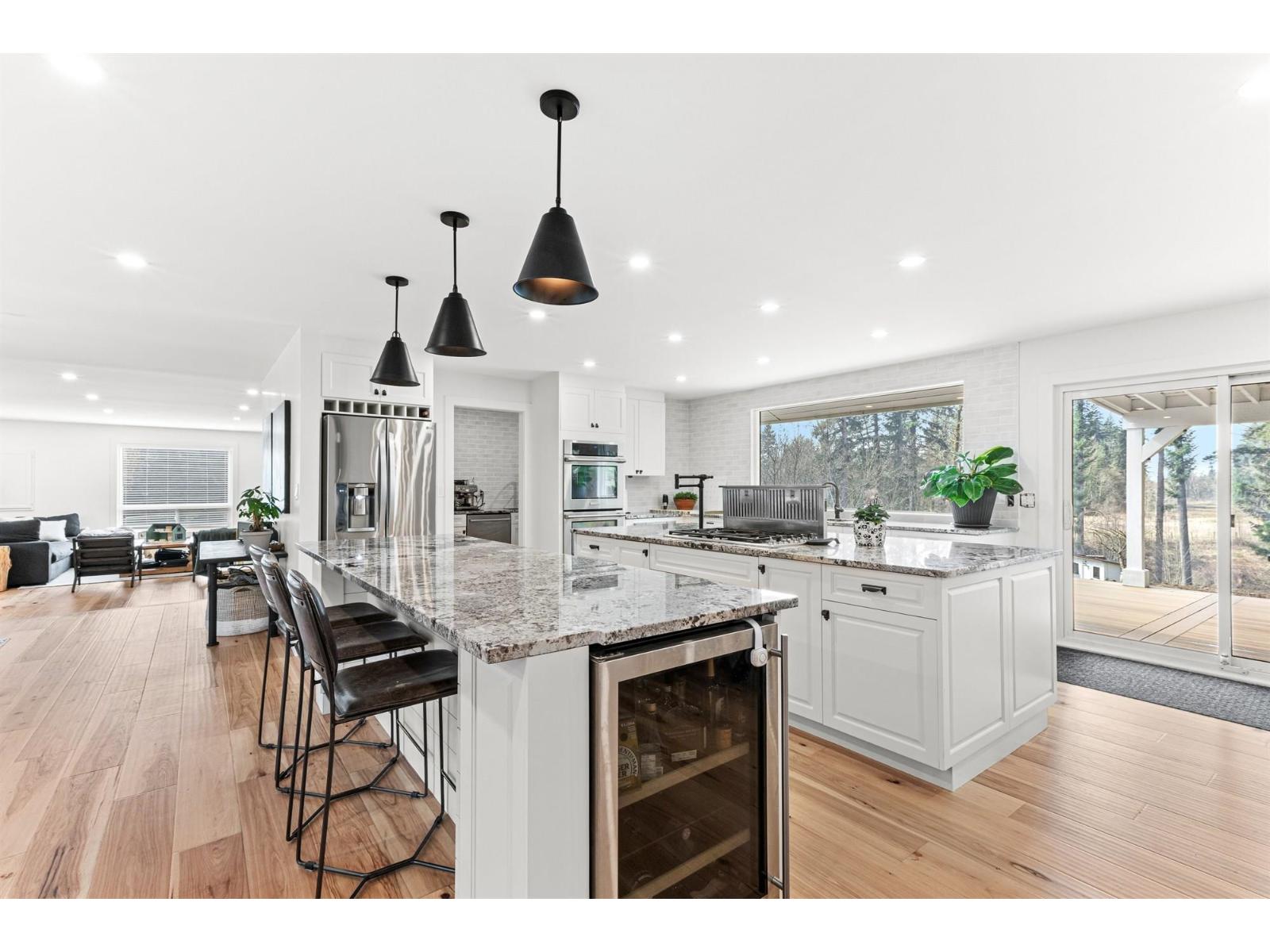 7025 HESSLEA CRESCENT, Abbotsford