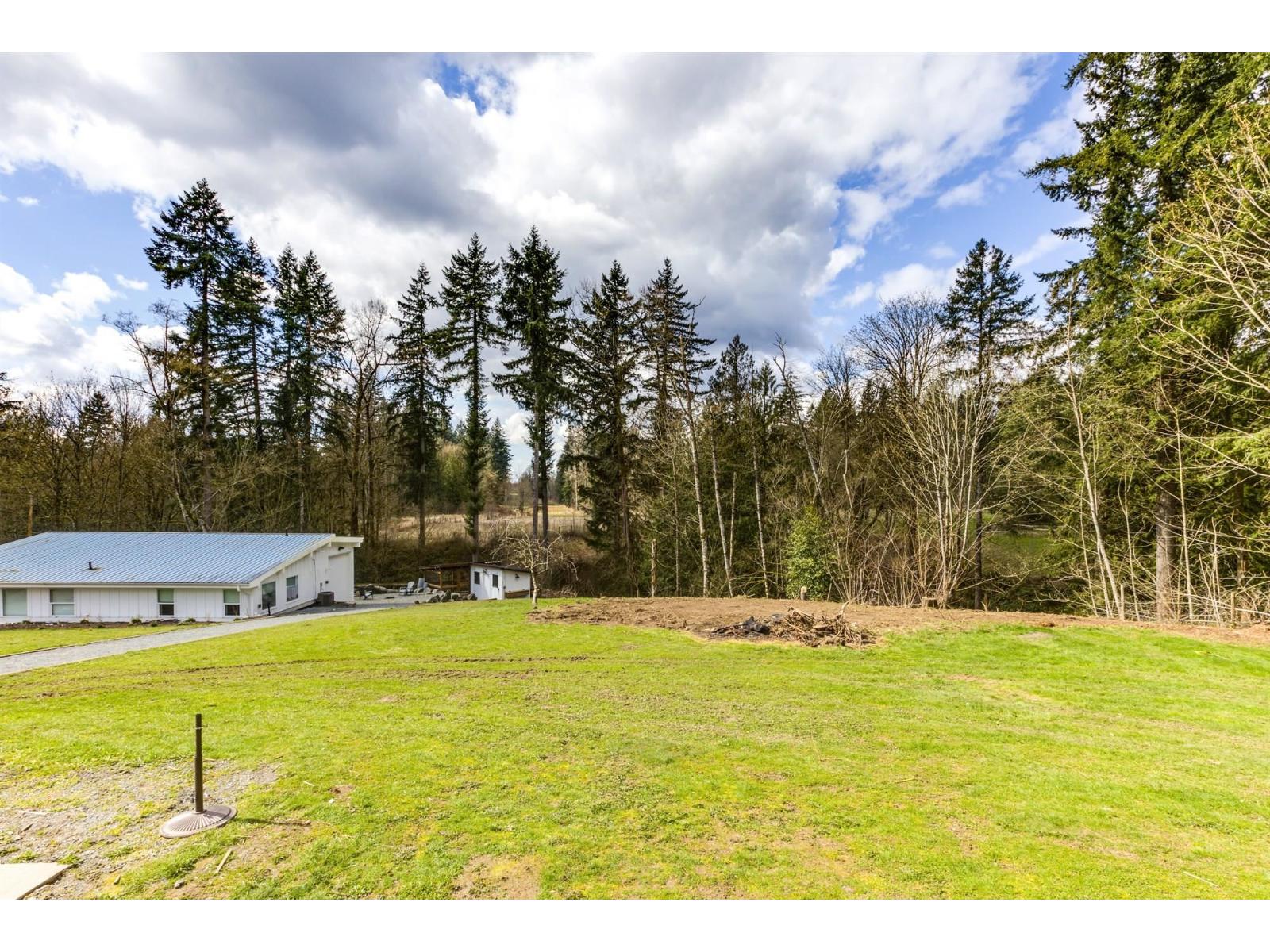 7025 HESSLEA CRESCENT, Abbotsford