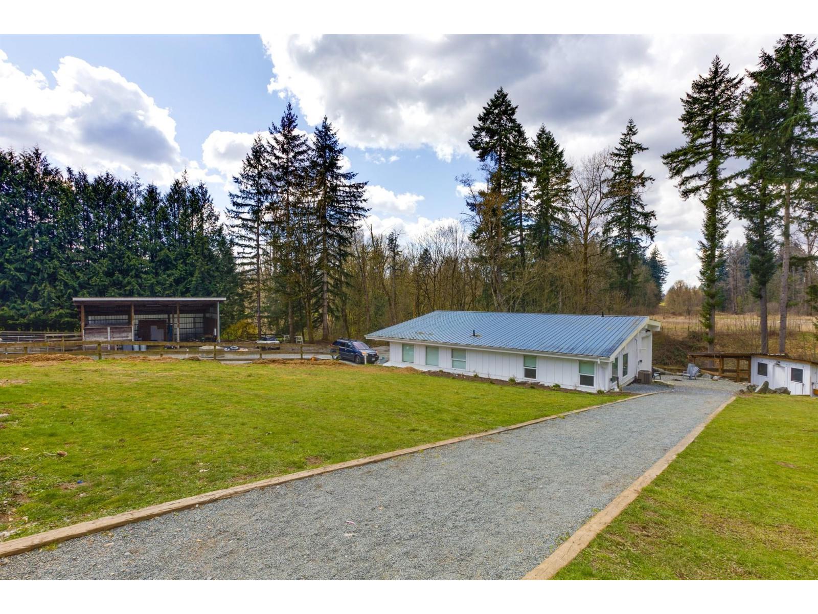 7025 HESSLEA CRESCENT, Abbotsford