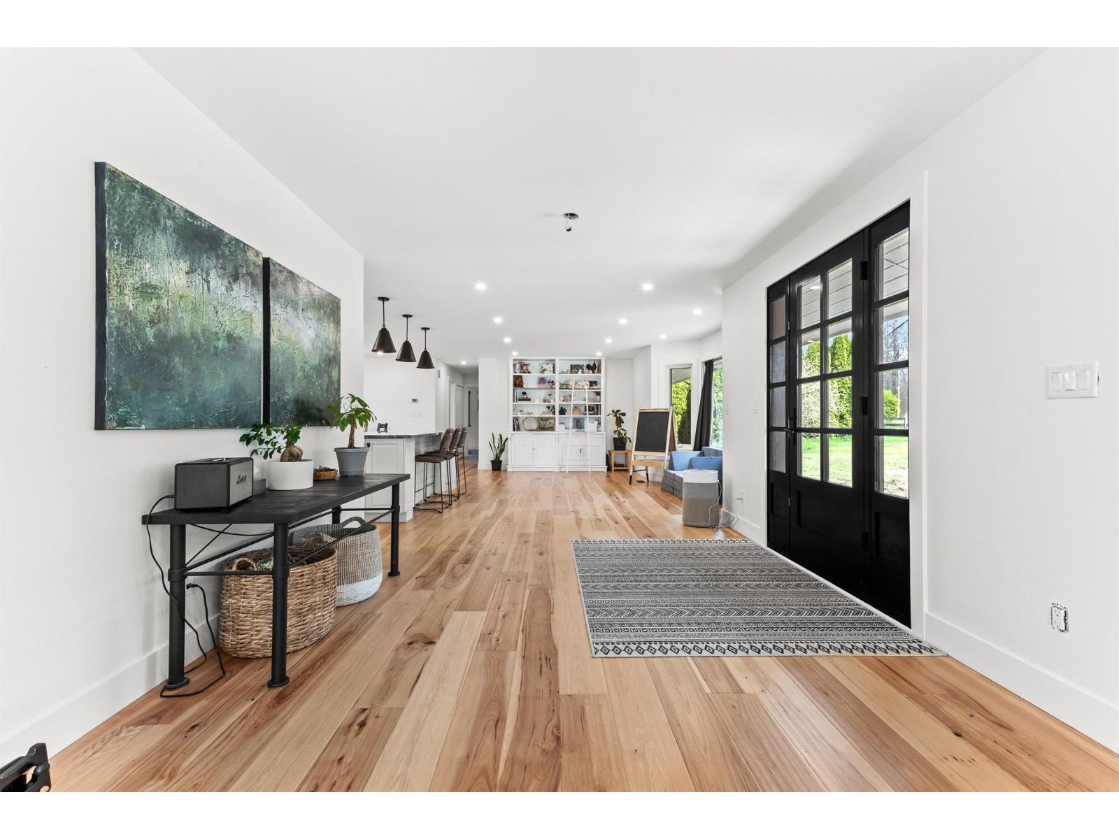 7025 HESSLEA CRESCENT, Abbotsford