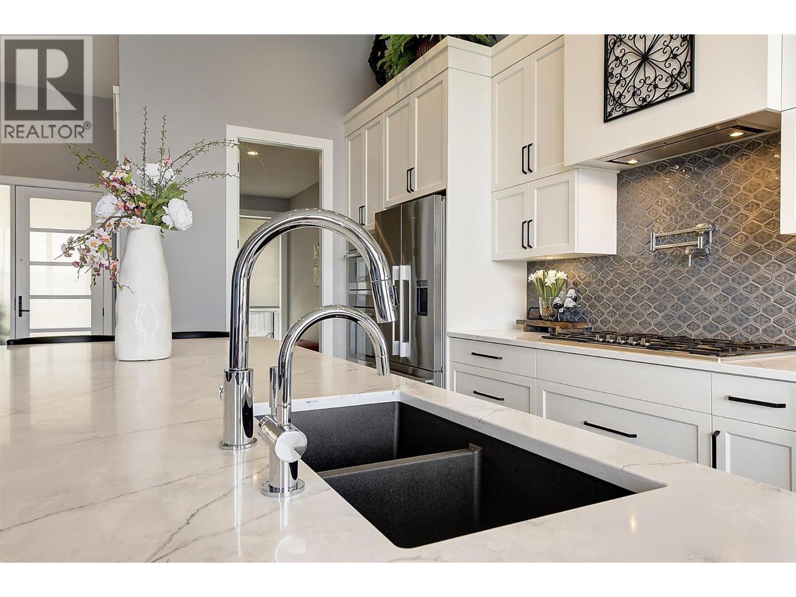 2617 Casa Palmero Drive, West Kelowna