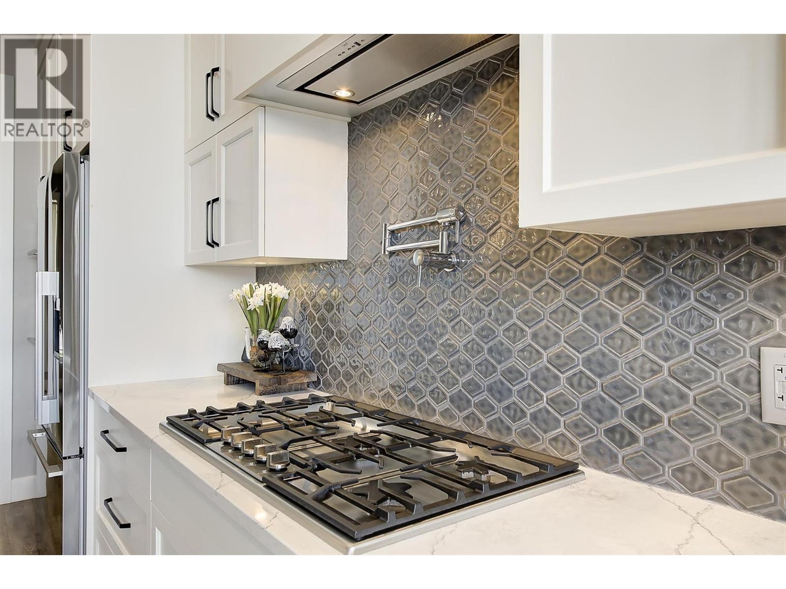 2617 Casa Palmero Drive, West Kelowna