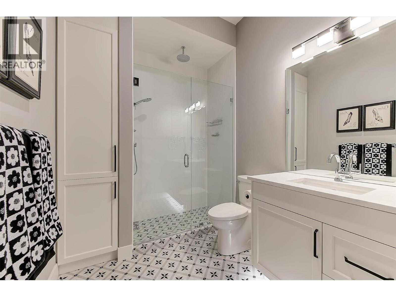 2617 Casa Palmero Drive, West Kelowna