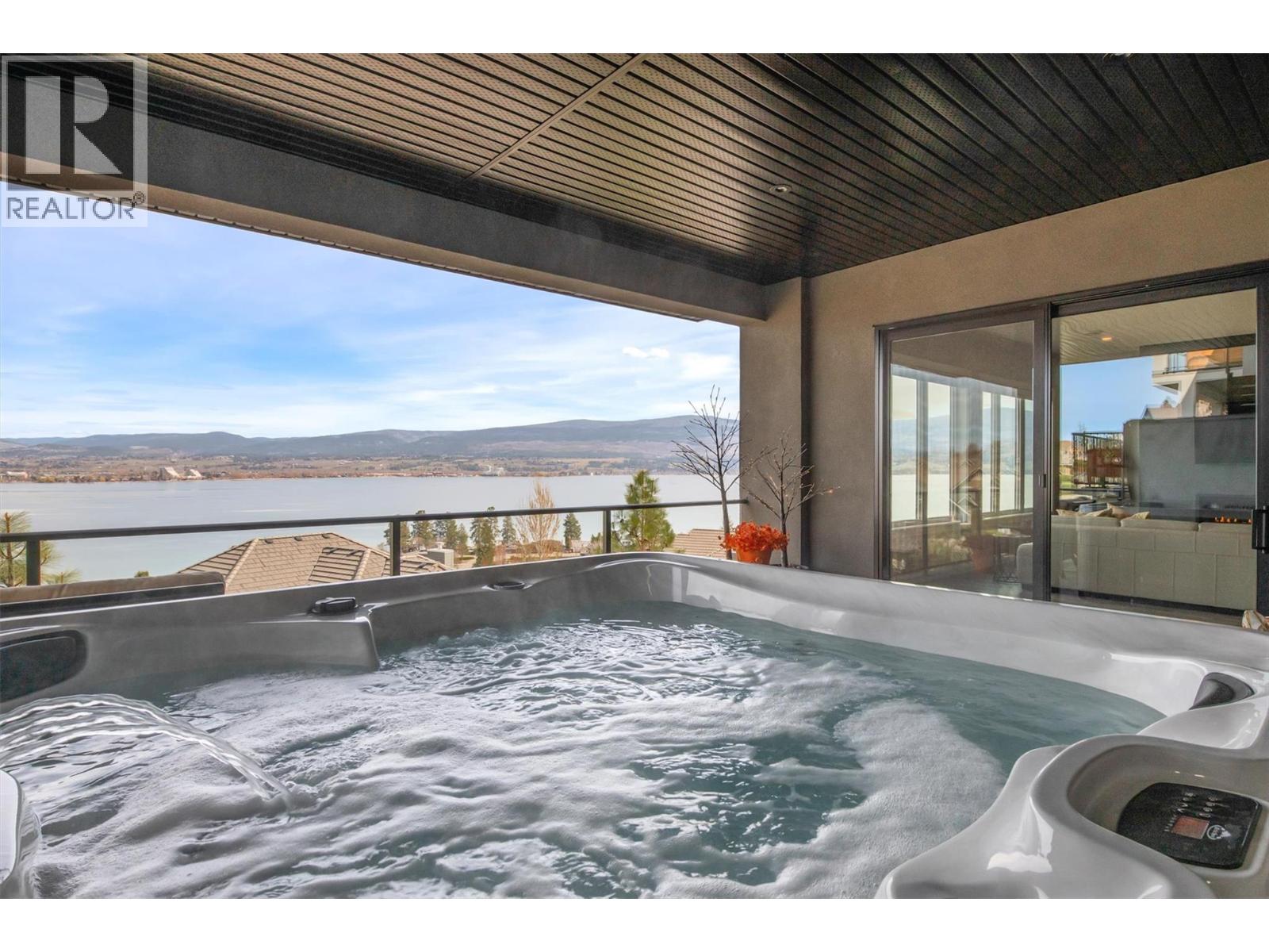 2617 Casa Palmero Drive, West Kelowna