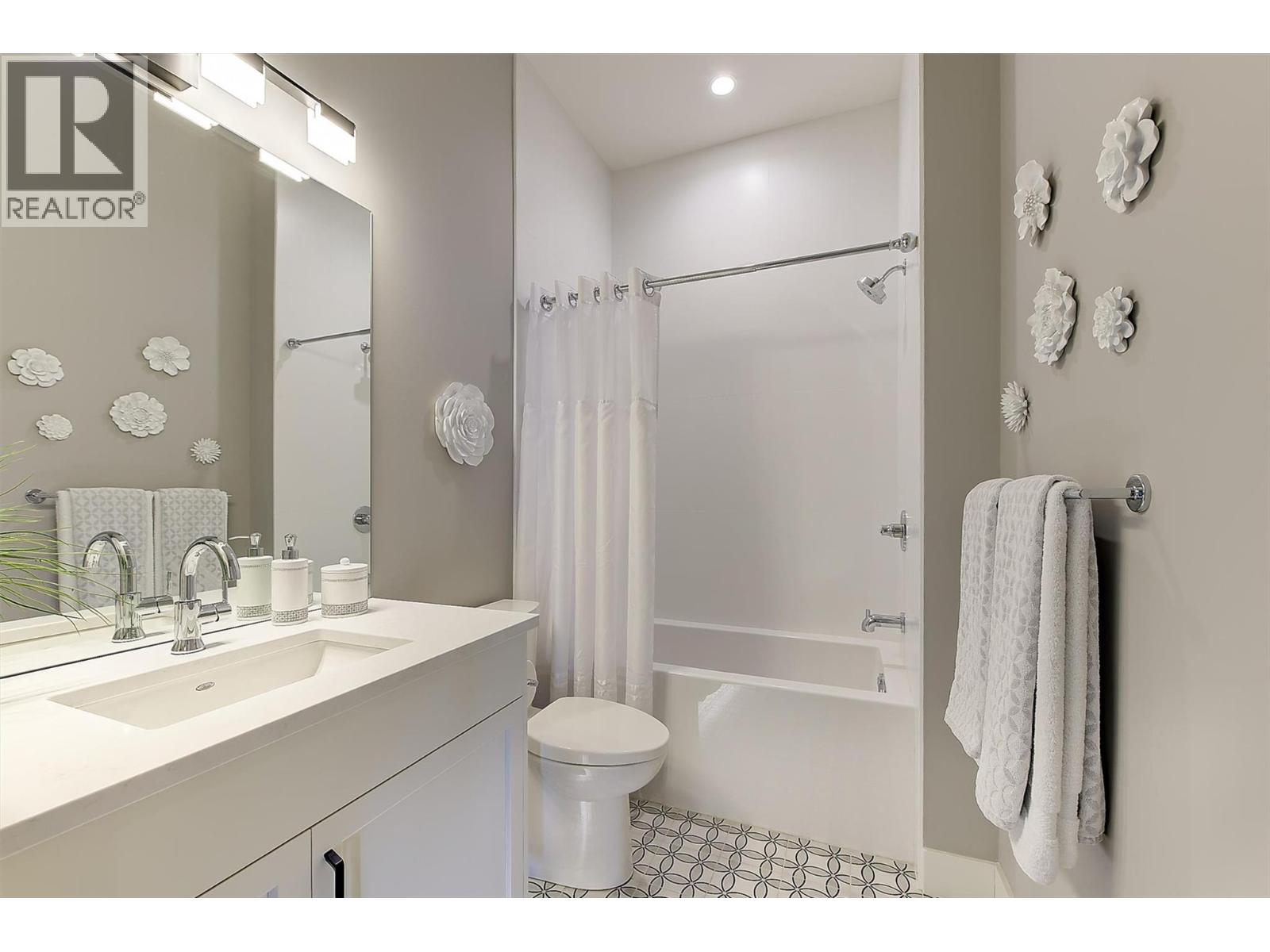 2617 Casa Palmero Drive, West Kelowna