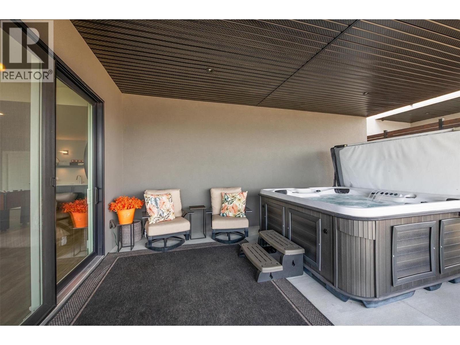 2617 Casa Palmero Drive, West Kelowna