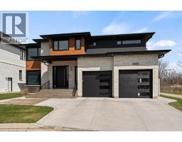 3082 Betts Avenue, Windsor, ON N9B3L5 Photo 22