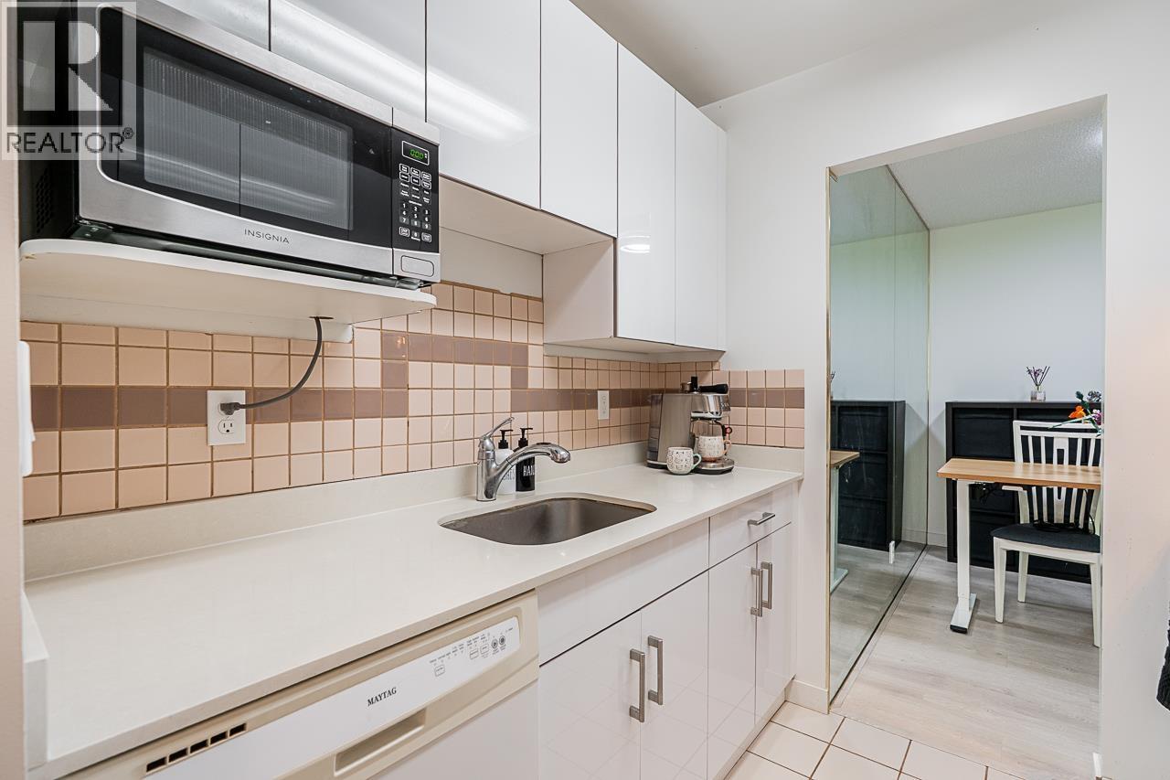 210 8640 CITATION DRIVE, Richmond