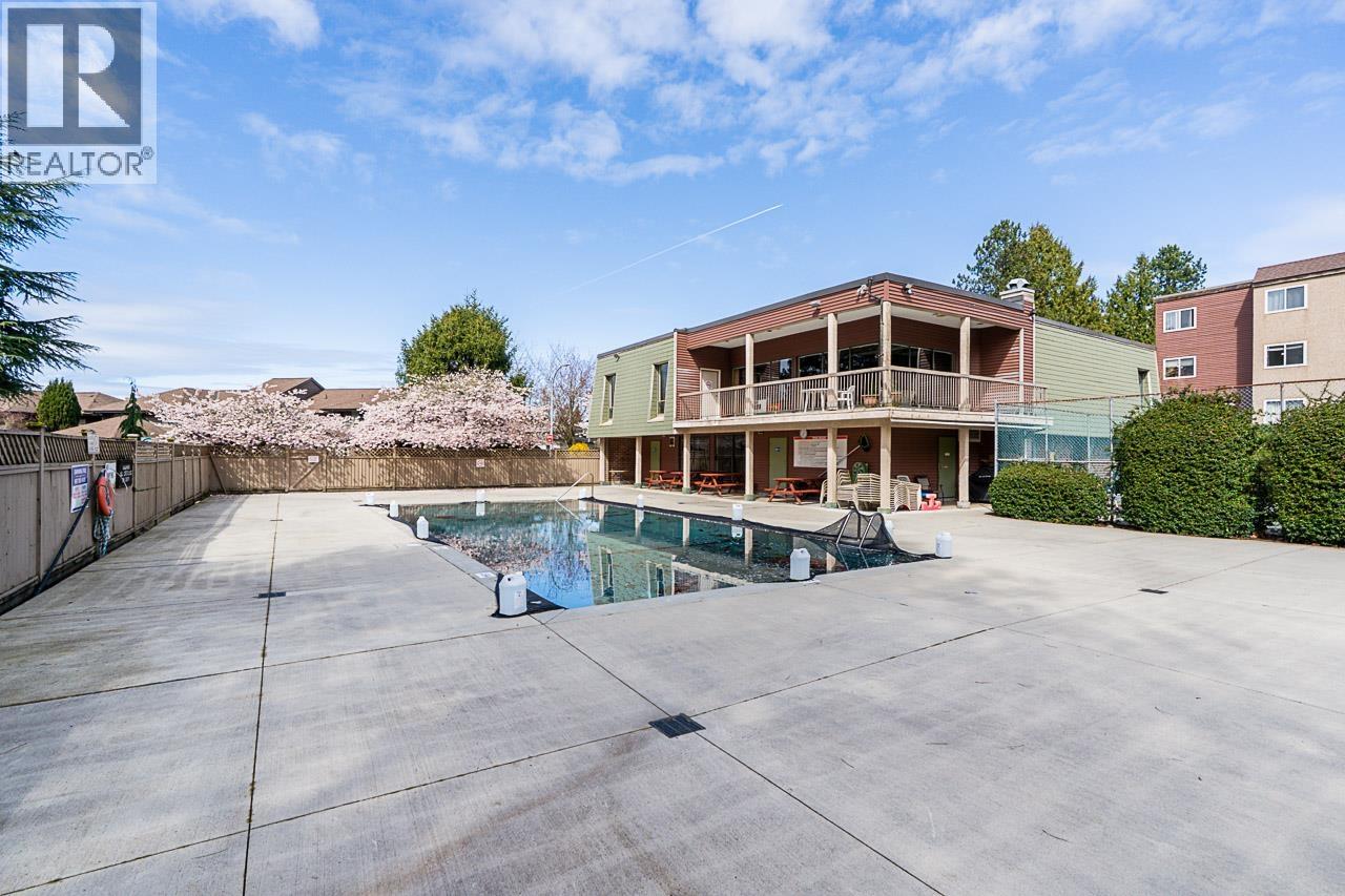 210 8640 CITATION DRIVE, Richmond