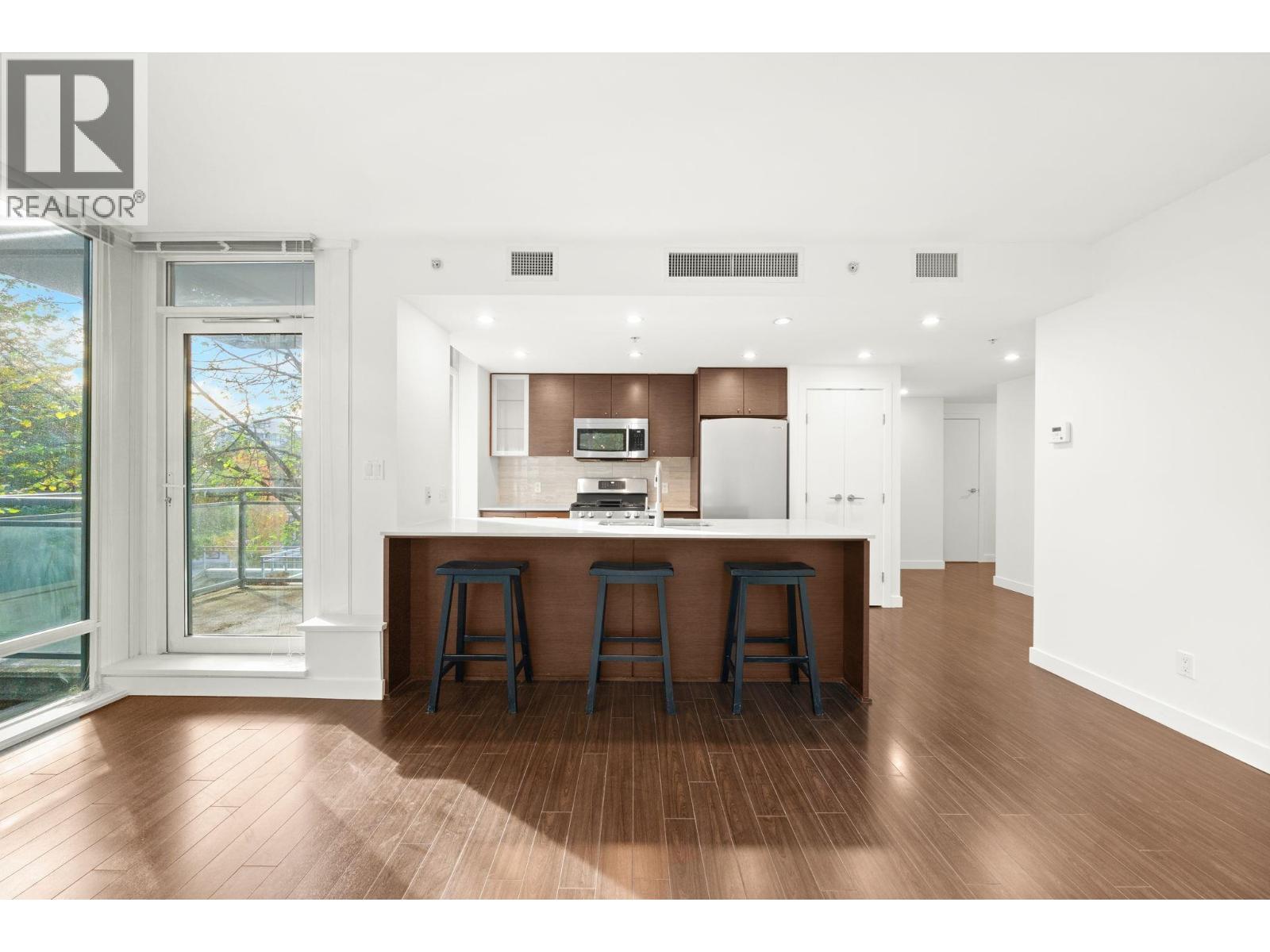 601 7371 WESTMINSTER HIGHWAY, Richmond