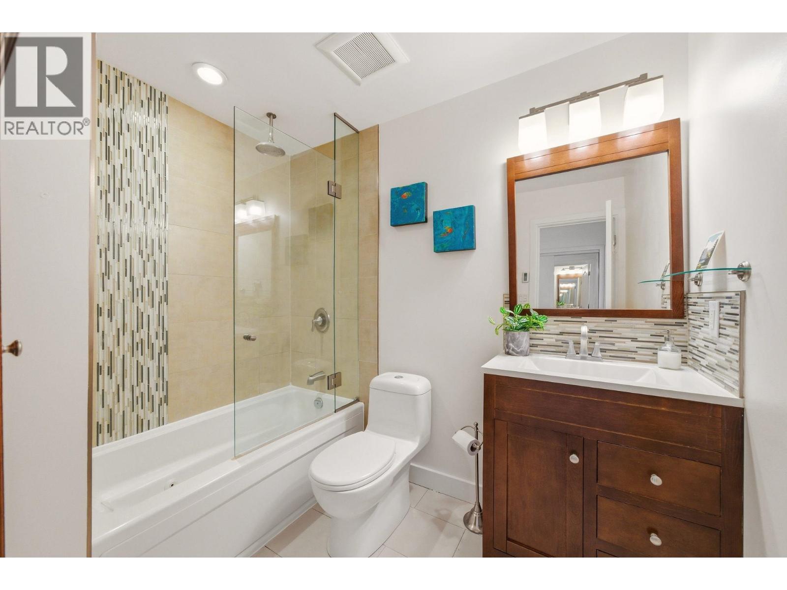 931 OLD LILLOOET ROAD, North Vancouver