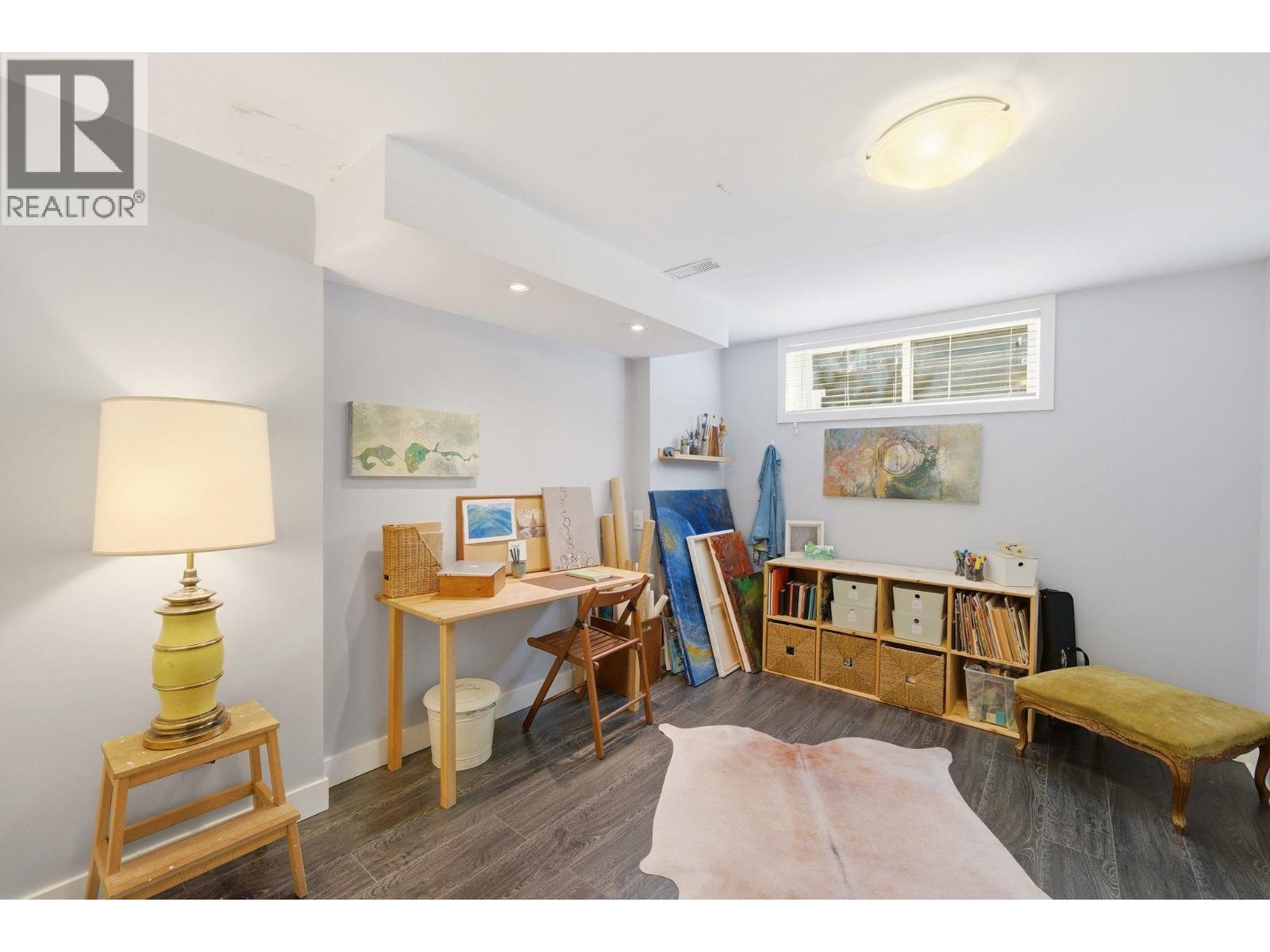 931 OLD LILLOOET ROAD, North Vancouver