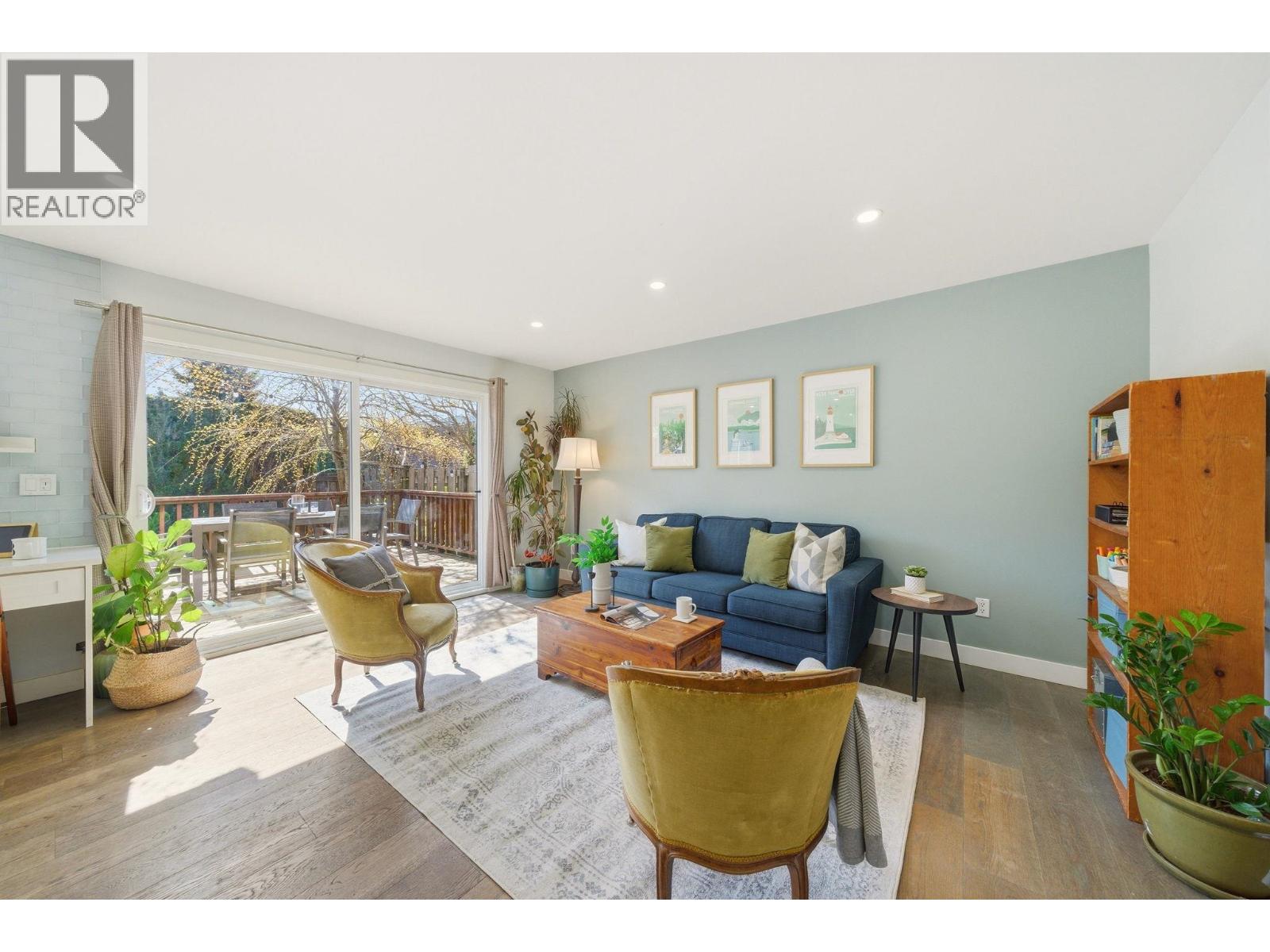 931 OLD LILLOOET ROAD, North Vancouver