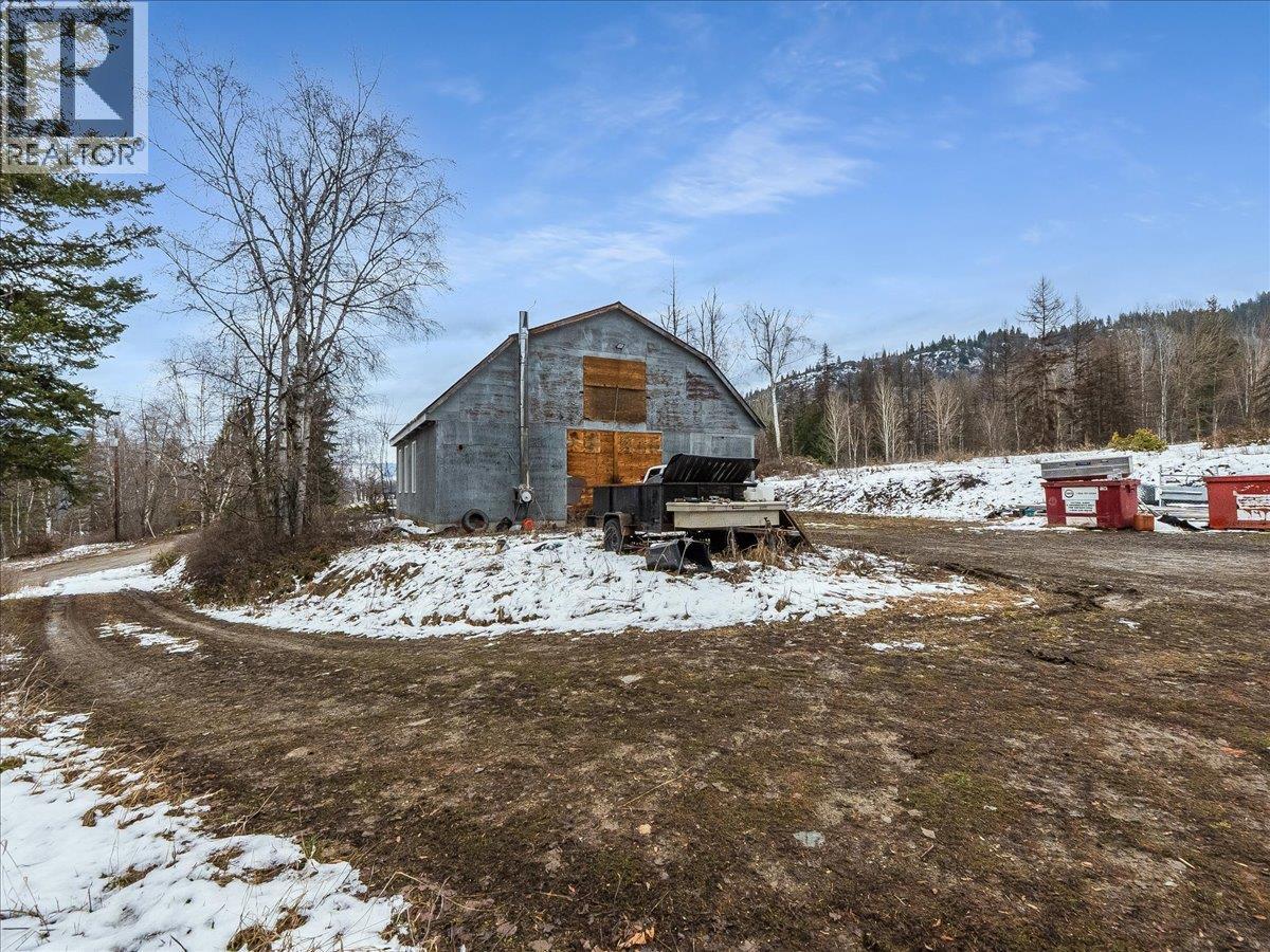 1076 COLUMBIA GARDENS ROAD - 54