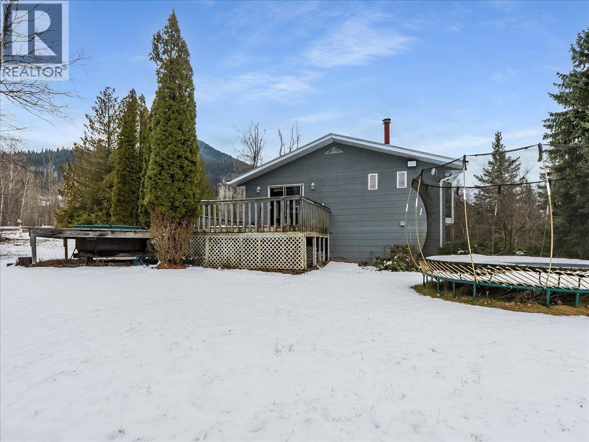 1076 COLUMBIA GARDENS ROAD - 74