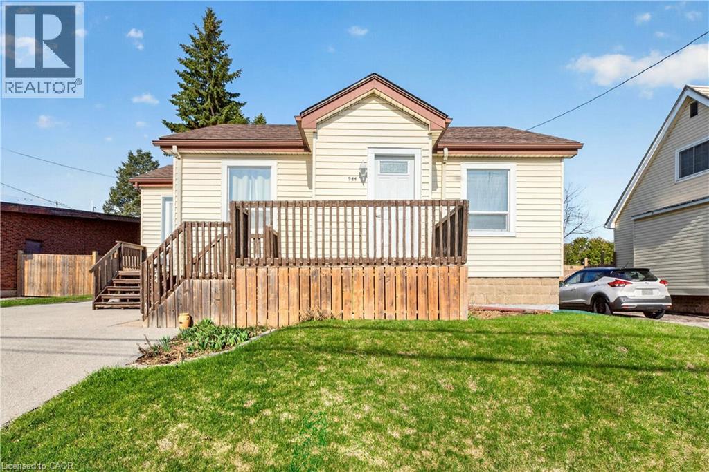 944 GARTH Street - 1