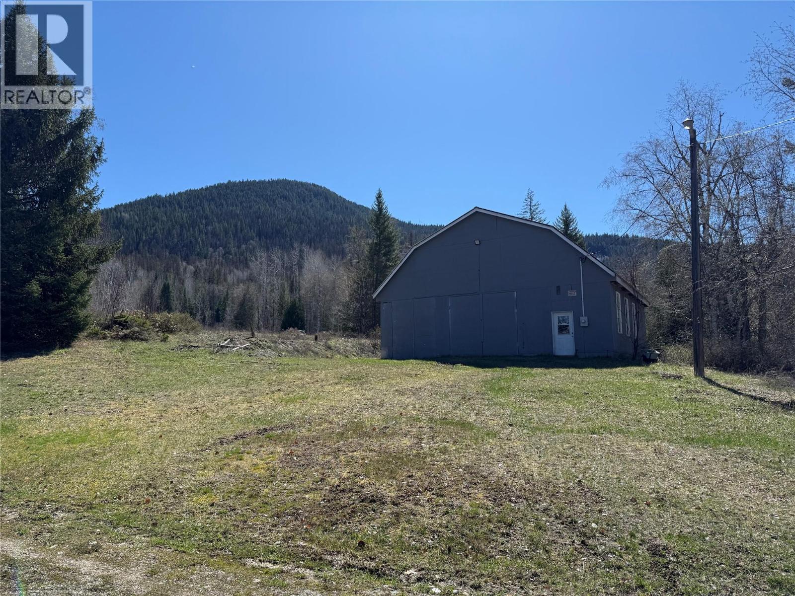 1076 COLUMBIA GARDENS ROAD - 92