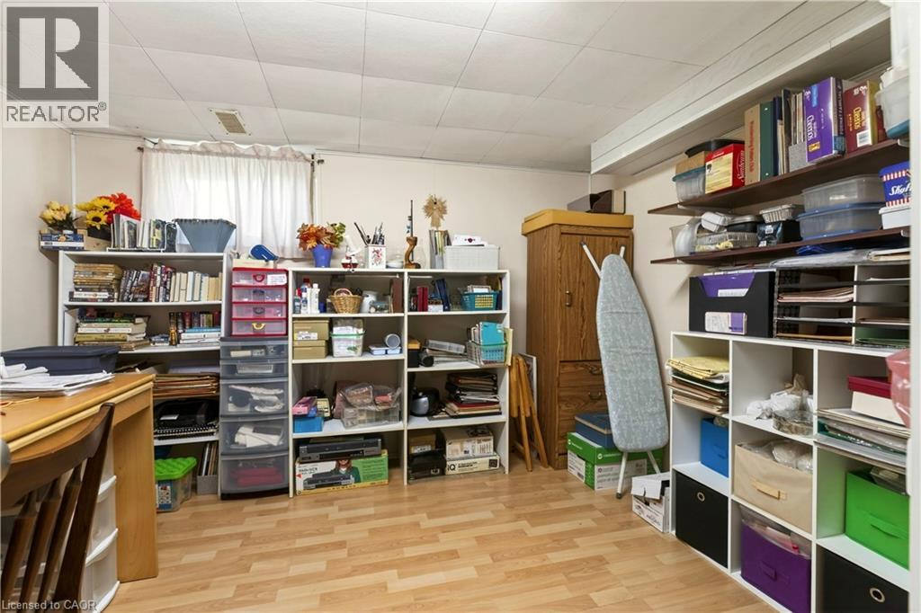 944 GARTH Street - 34
