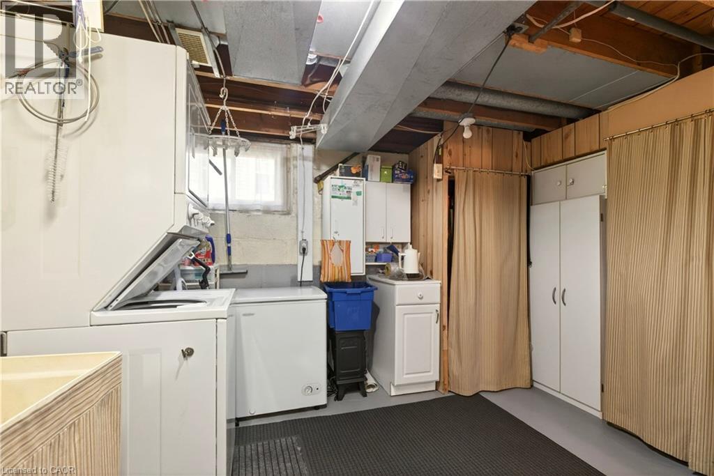 944 GARTH Street - 40