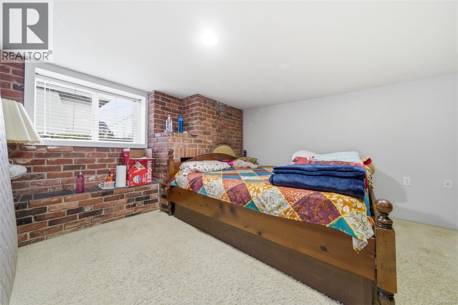  1776 Mckenzie Avenue, Saanich