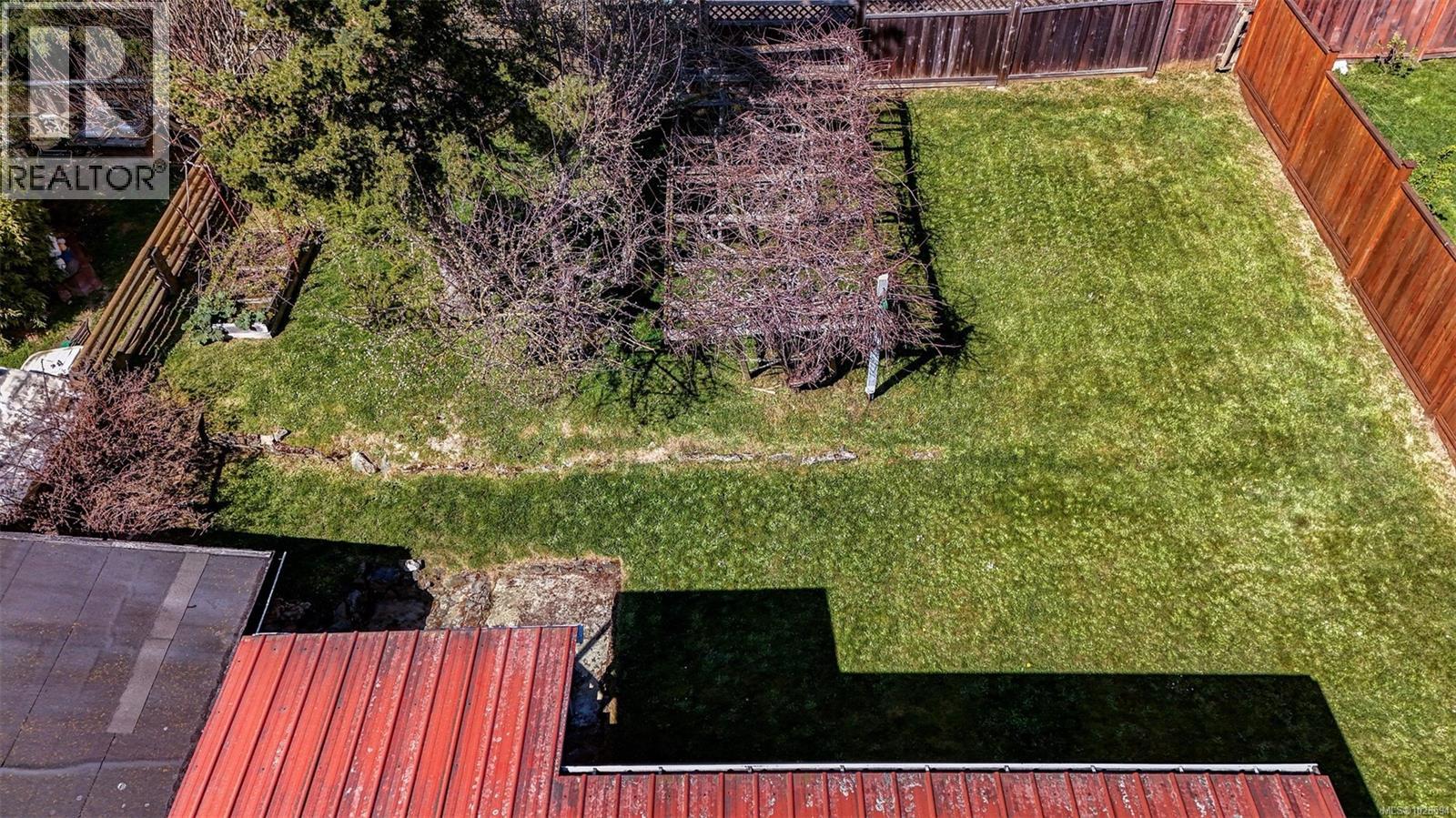  538 Warren Avenue, Saanich