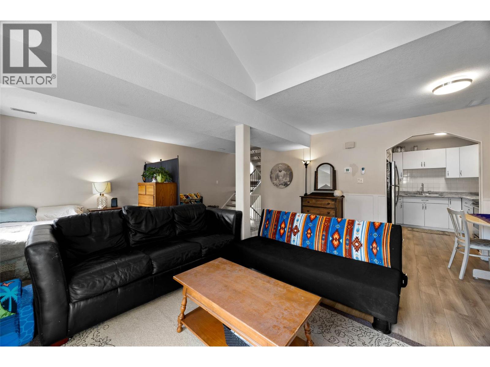 #54 1435 SUMMIT DRIVE - 4