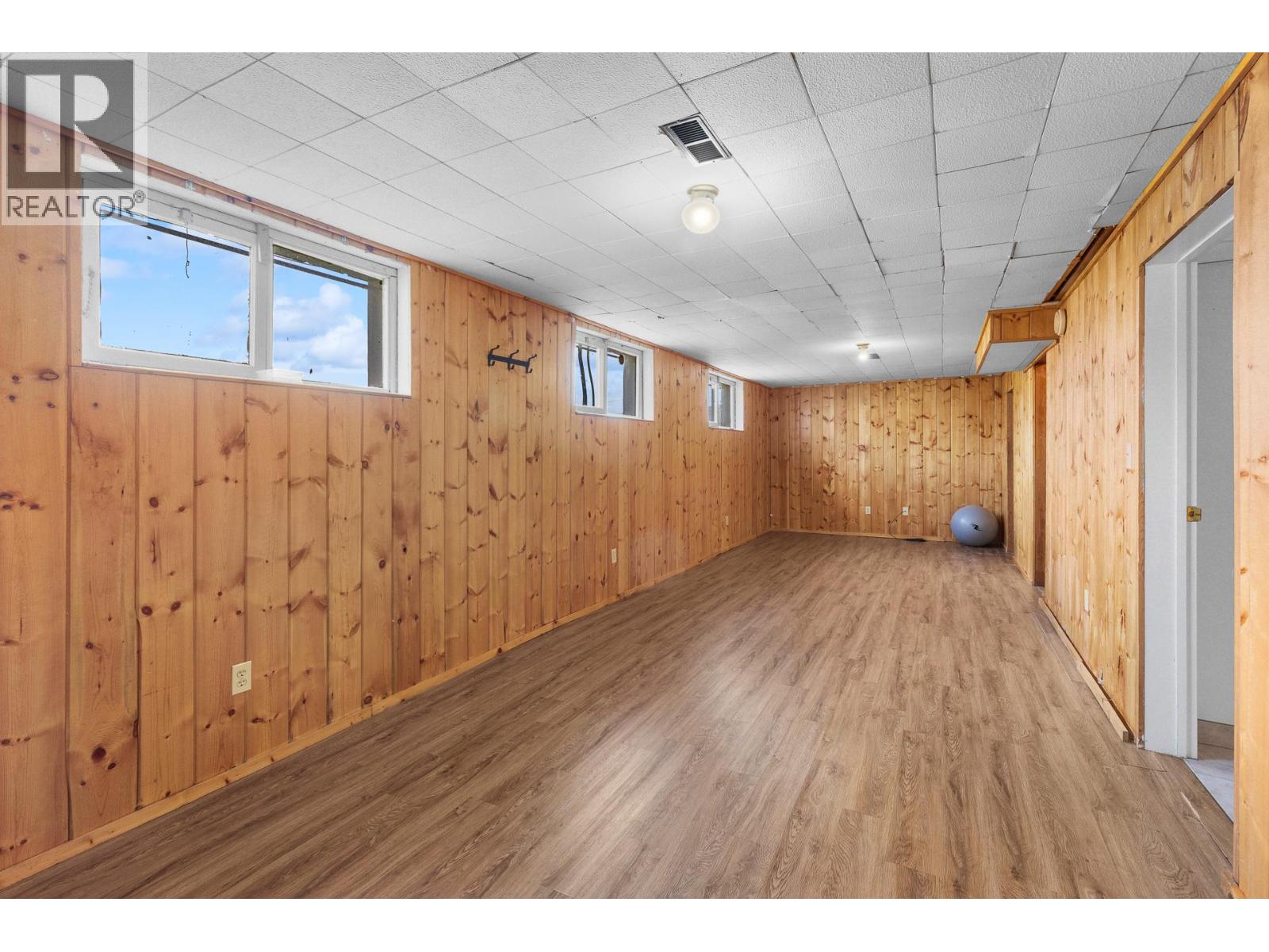  3858 Angus Drive, West Kelowna