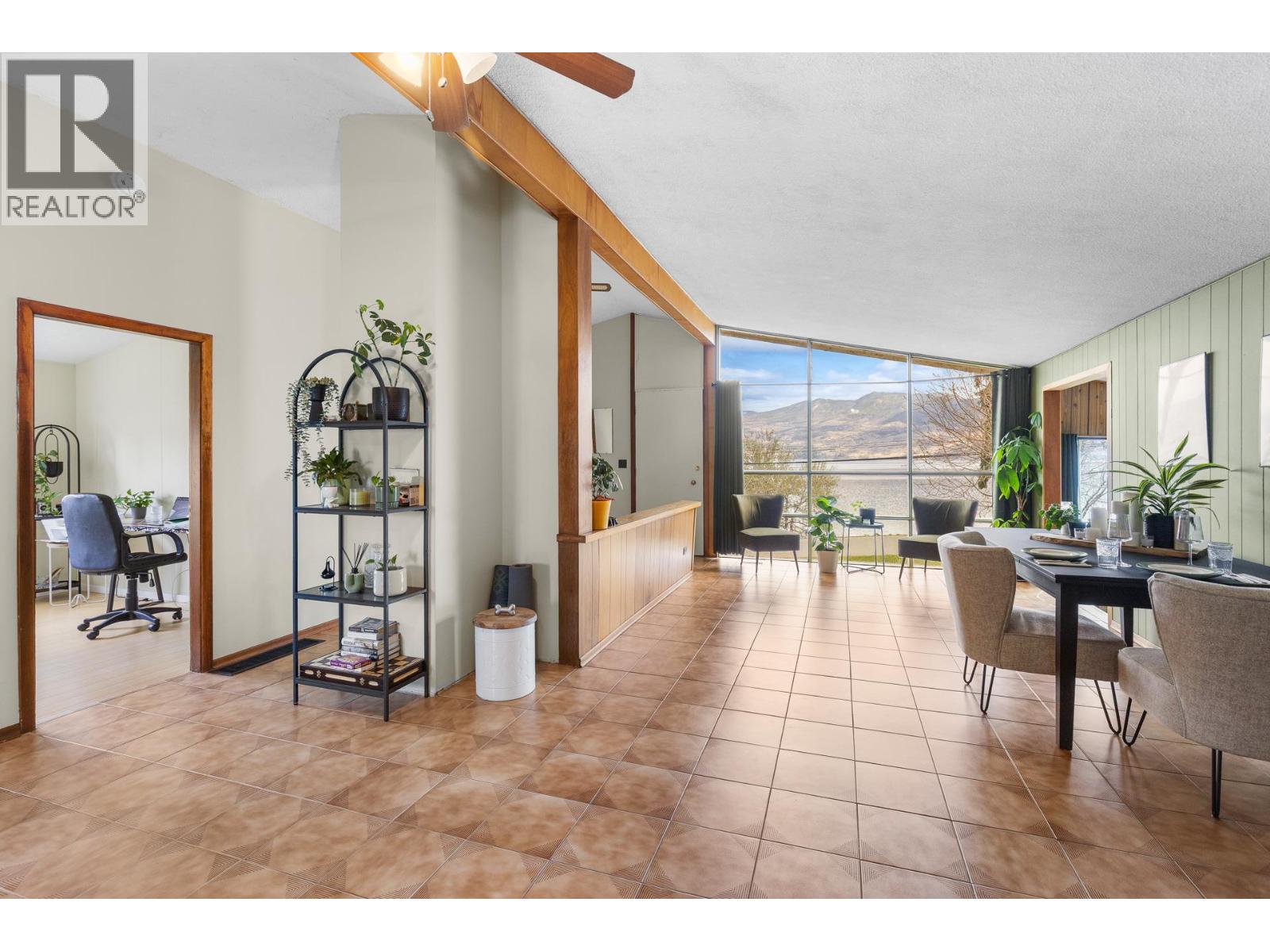  3858 Angus Drive, West Kelowna