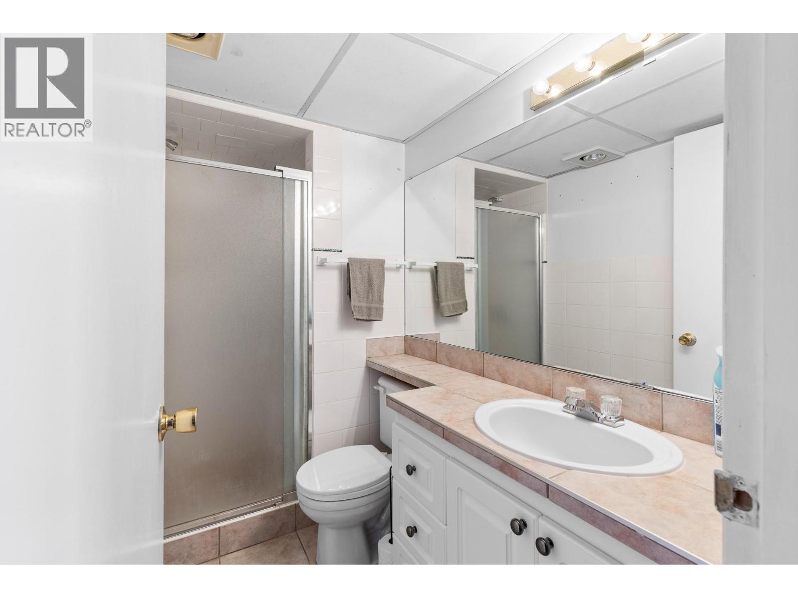  3858 Angus Drive, West Kelowna