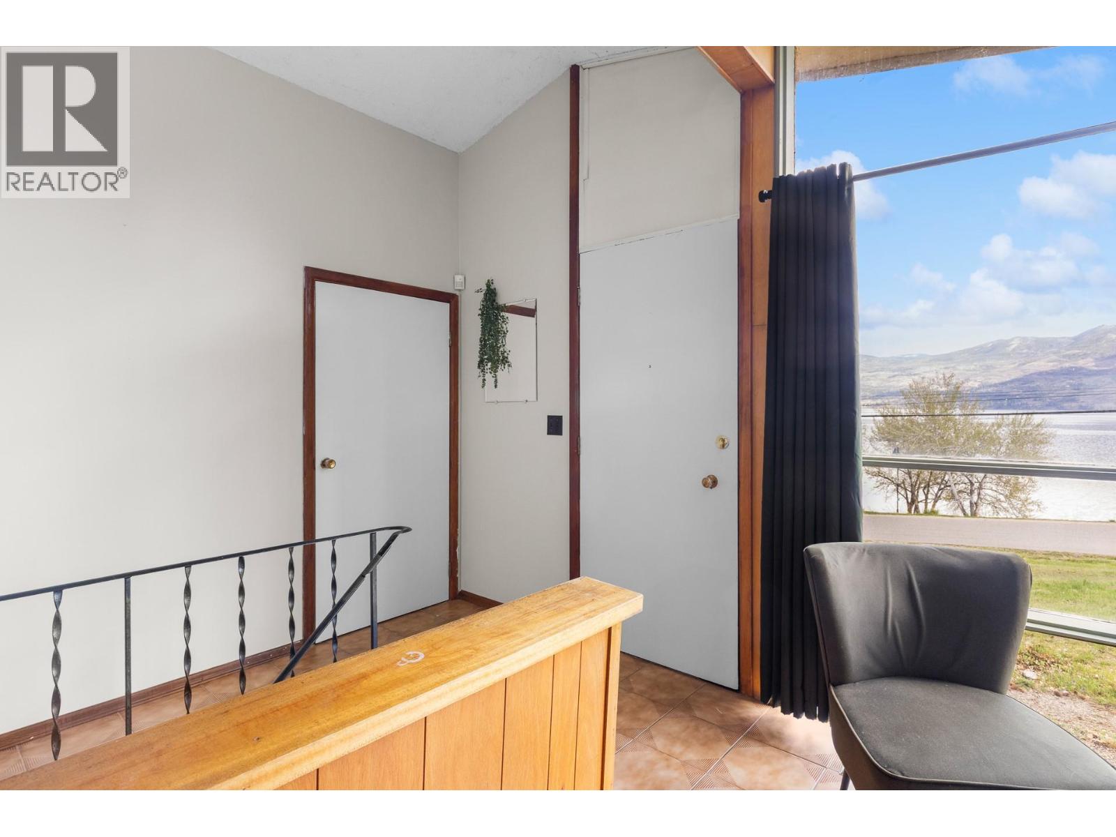  3858 Angus Drive, West Kelowna