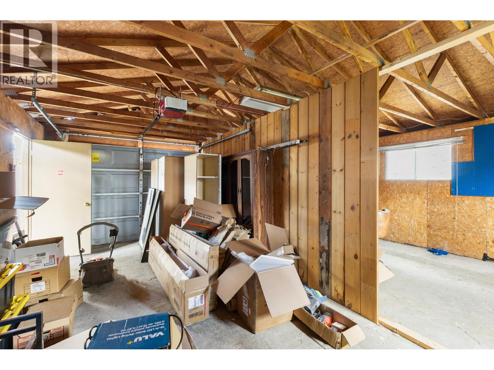  3858 Angus Drive, West Kelowna