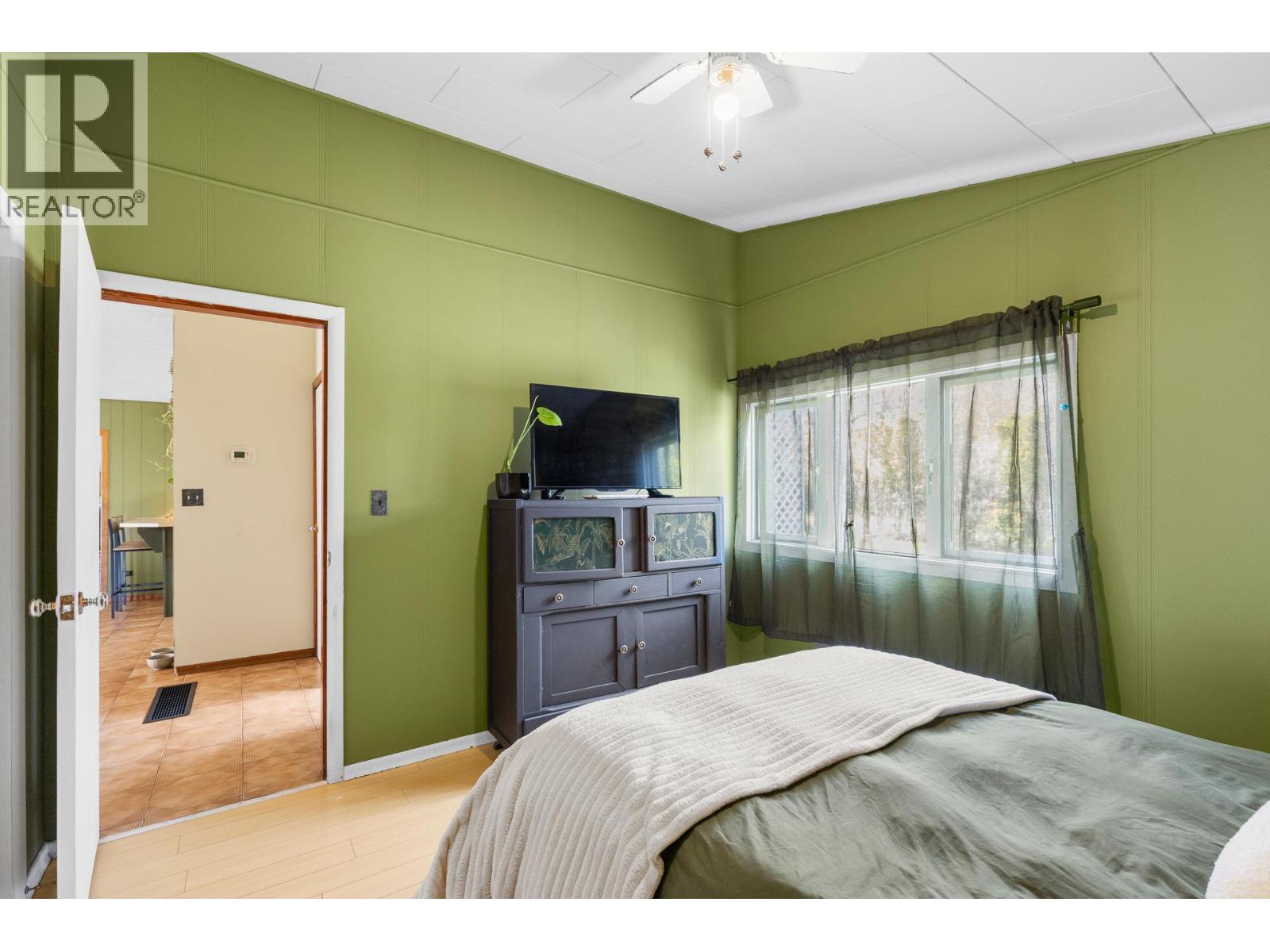  3858 Angus Drive, West Kelowna