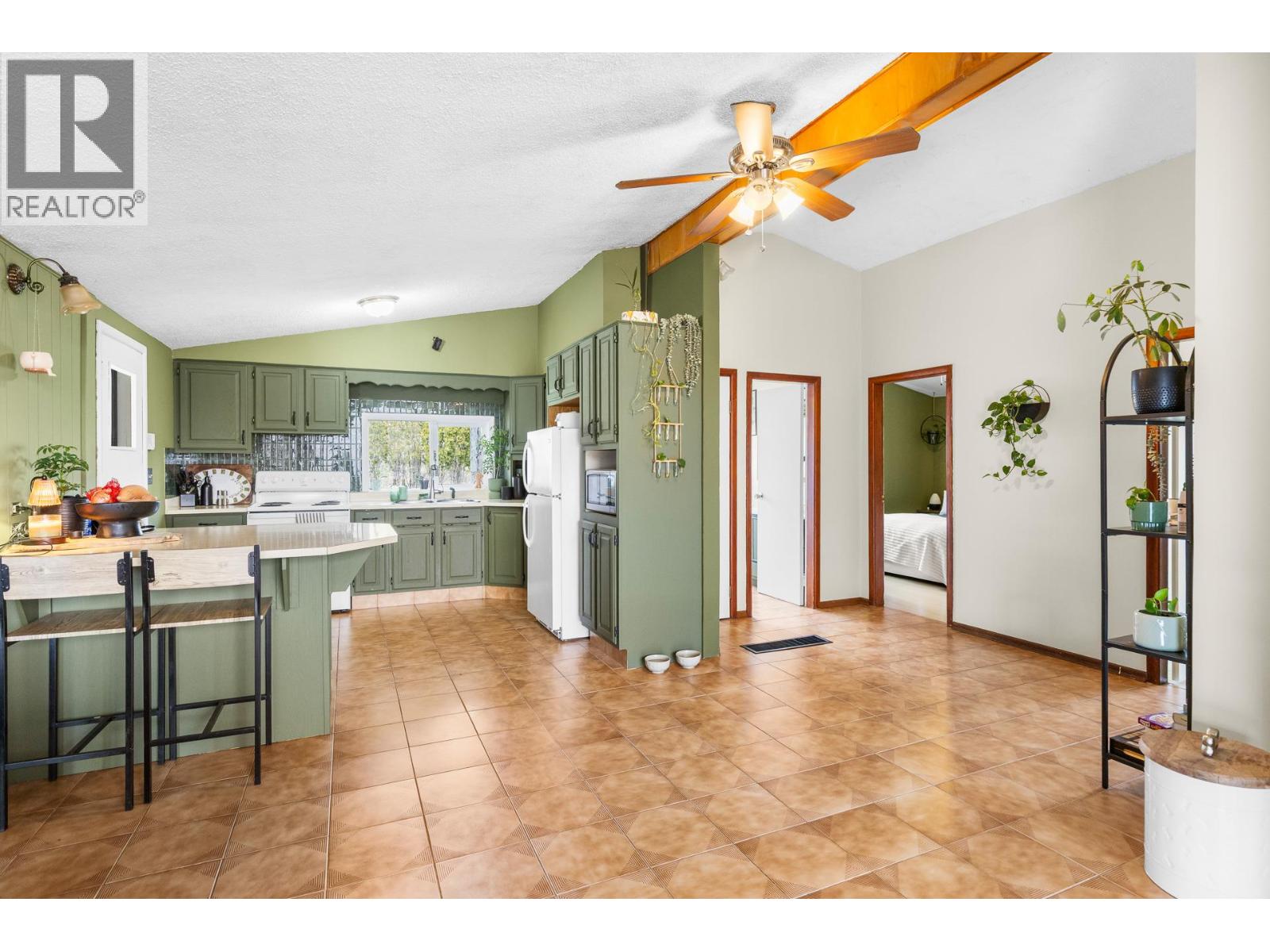  3858 Angus Drive, West Kelowna