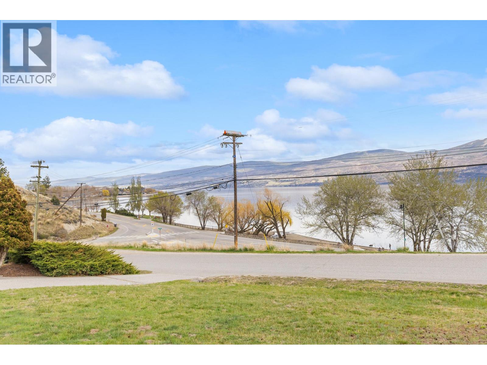  3858 Angus Drive, West Kelowna