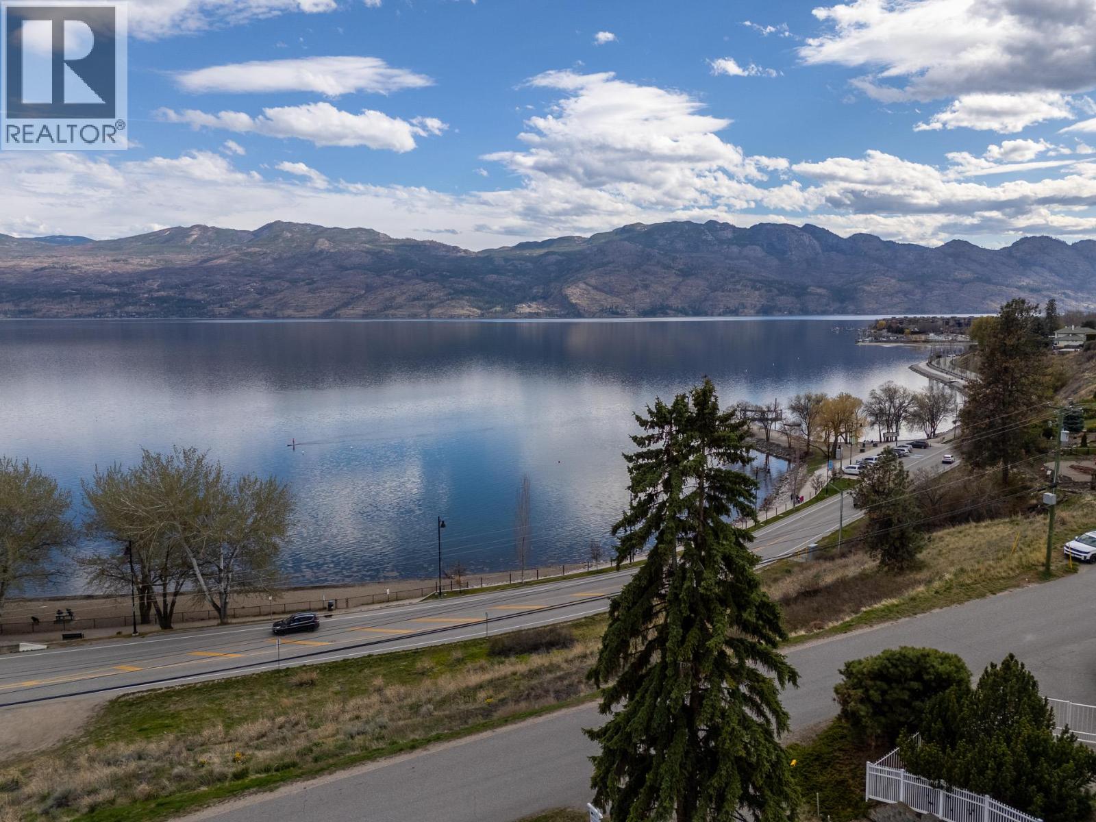  3858 Angus Drive, West Kelowna