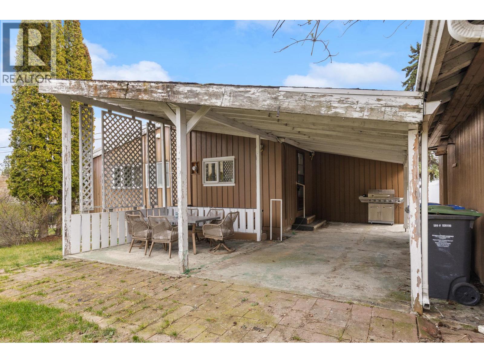  3858 Angus Drive, West Kelowna