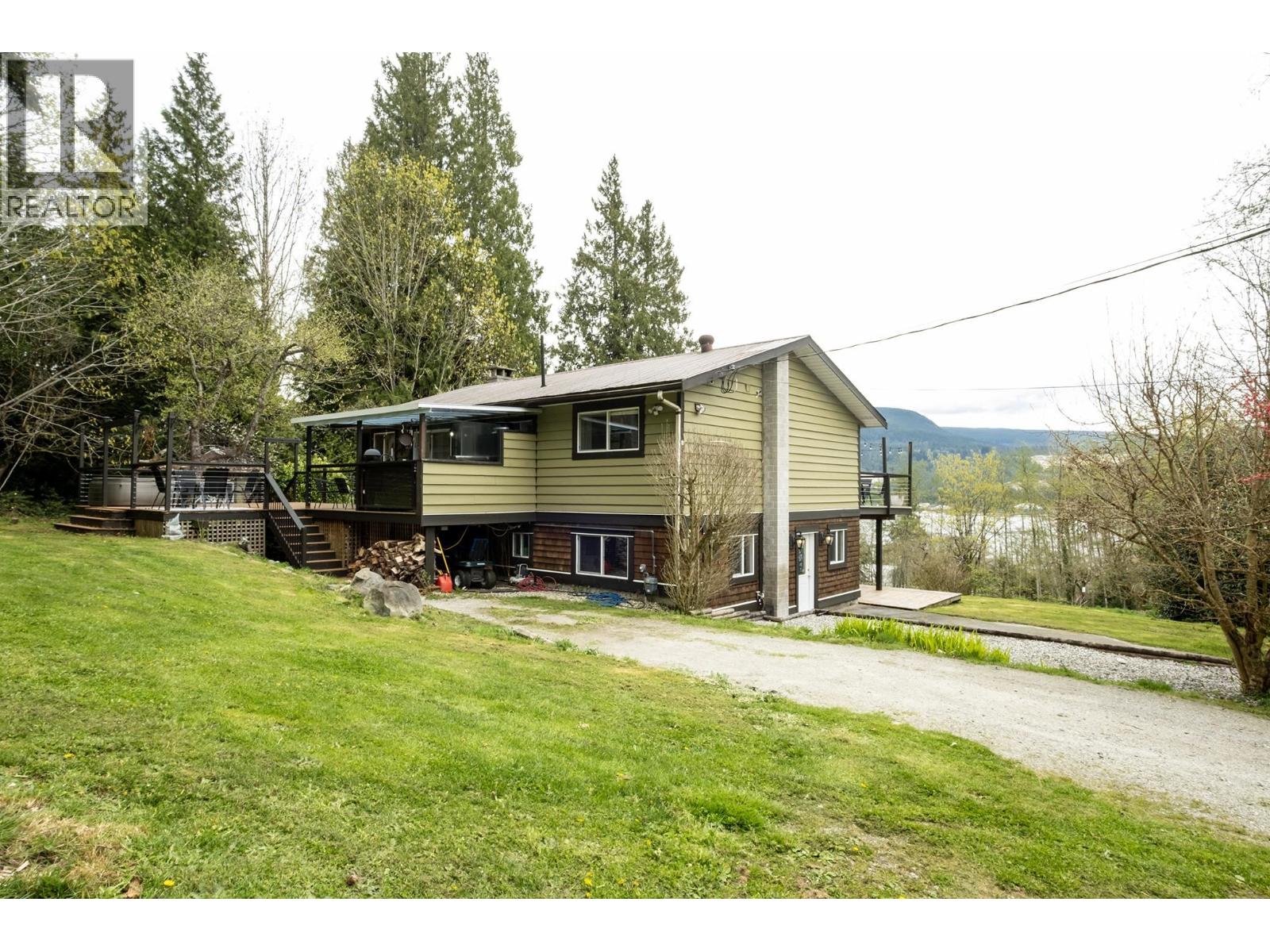 5930 SHOAL WAY, Sechelt
