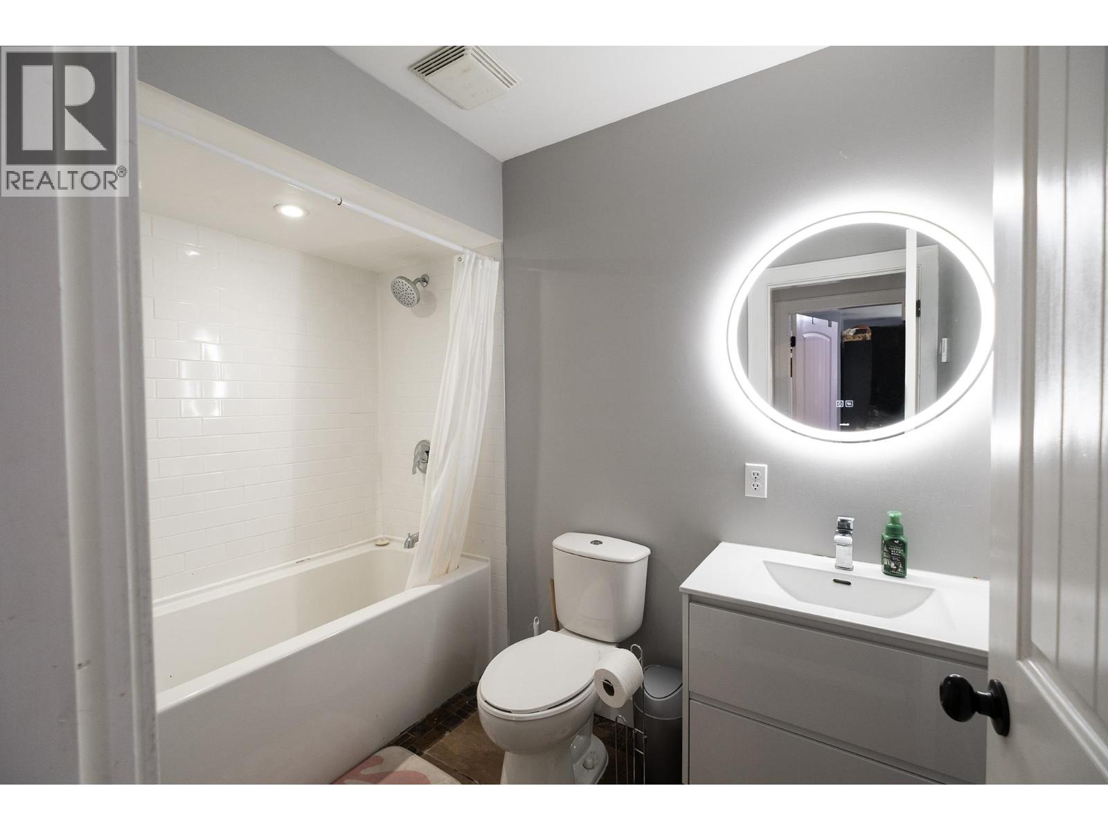 5930 SHOAL WAY, Sechelt