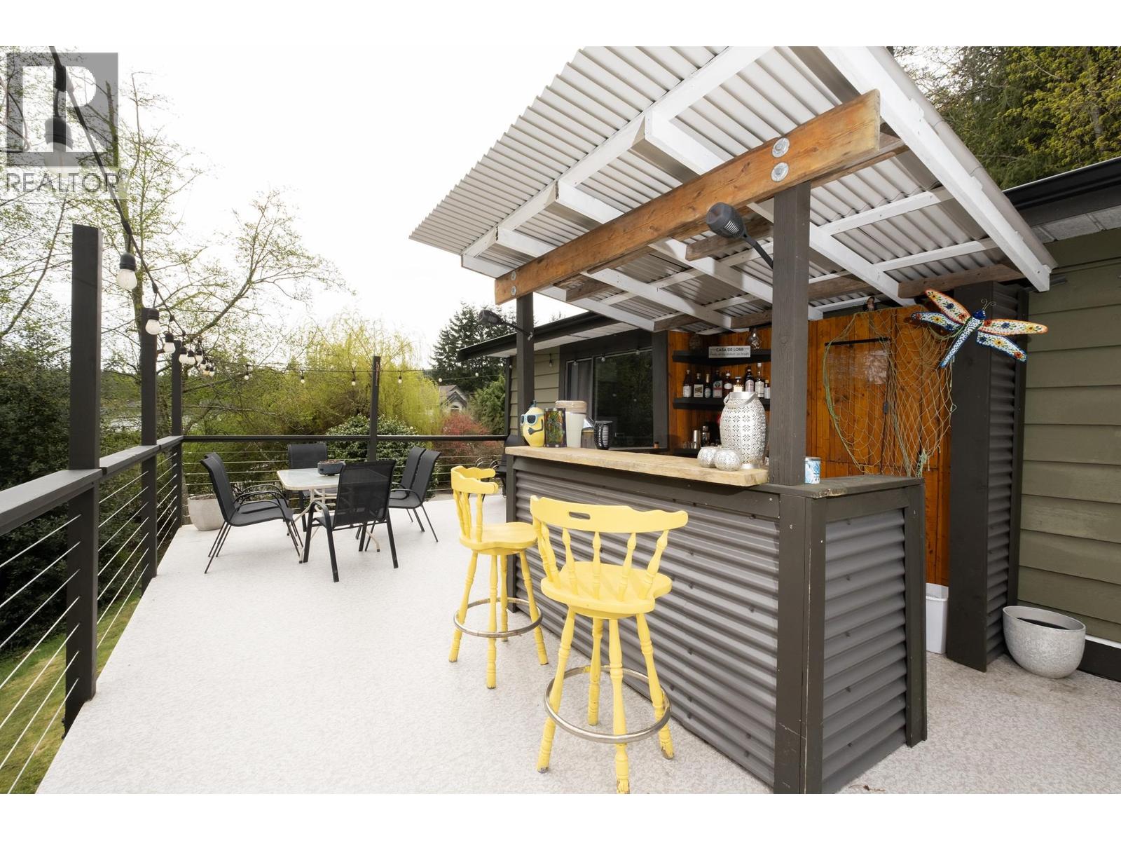 5930 SHOAL WAY, Sechelt