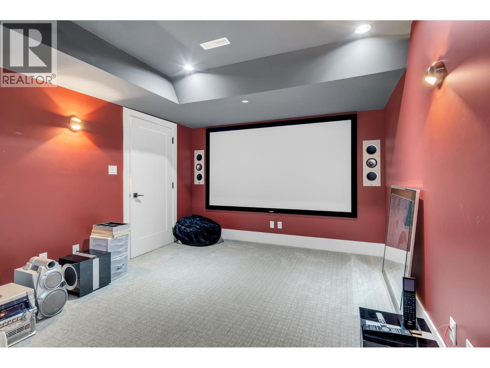 2213 WINDSAIL PLACE, Squamish