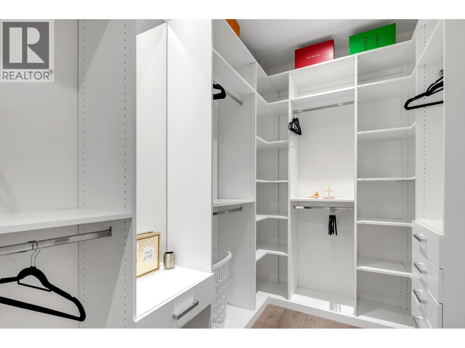 2213 WINDSAIL PLACE, Squamish