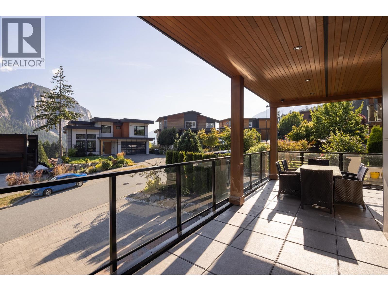 2213 WINDSAIL PLACE, Squamish