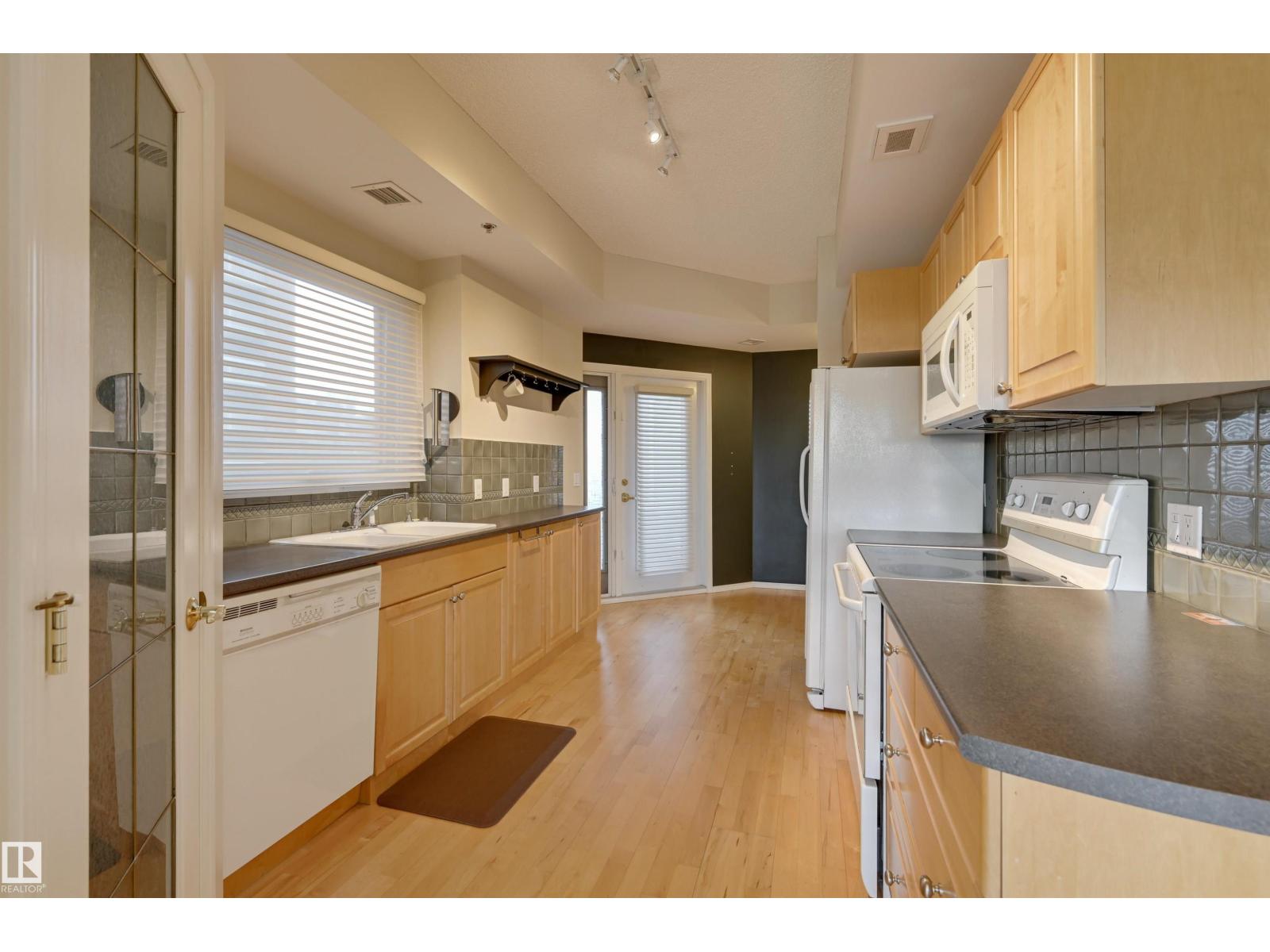 #501 9708 110 ST NW - 11