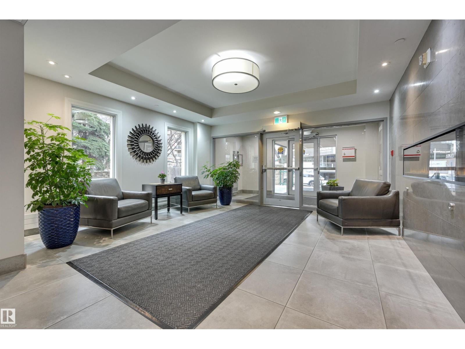 #501 9708 110 ST NW, Edmonton